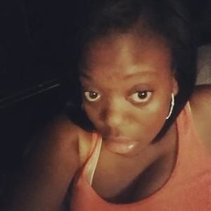 Meet your Posher, Toya